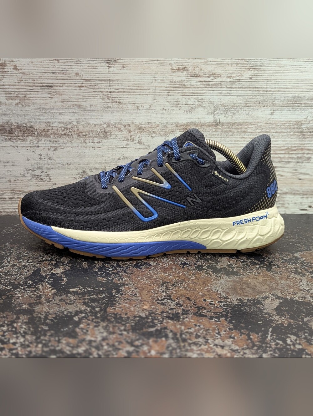 New Balance Fresh Foam 880 V13 Goretex Running Shoes Mens Sz 7.5 Womens Sz 9